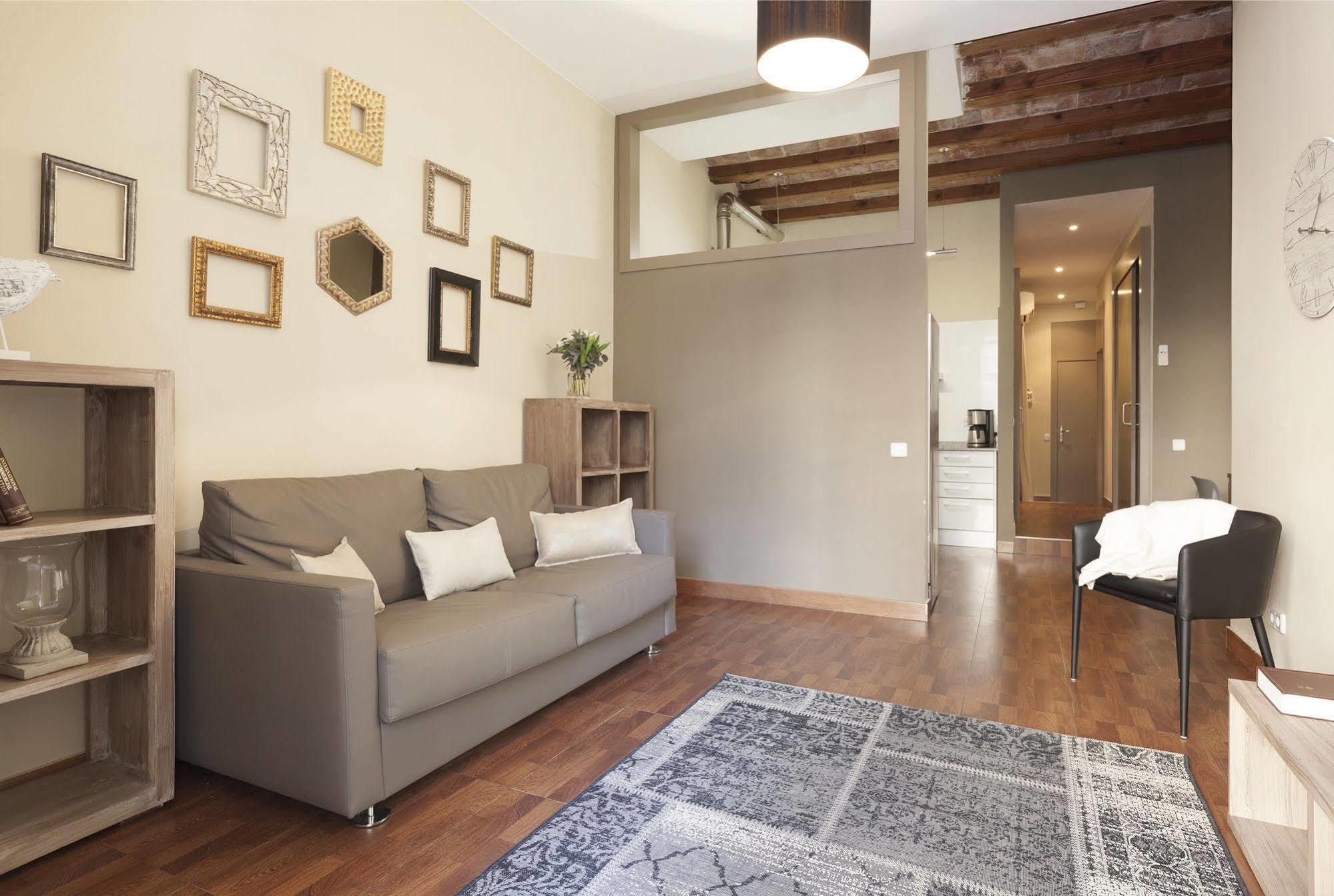 Easy Sleep Gaudi Terrace Appartamento Barcellona